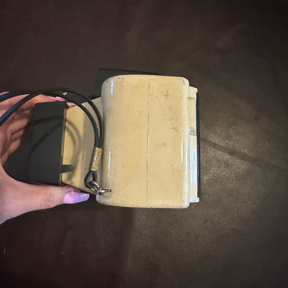 Vintage Polaroid camera - Picture 8 of 9